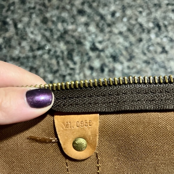 Keepal 50 Travel Bag - Picture 5 of 7